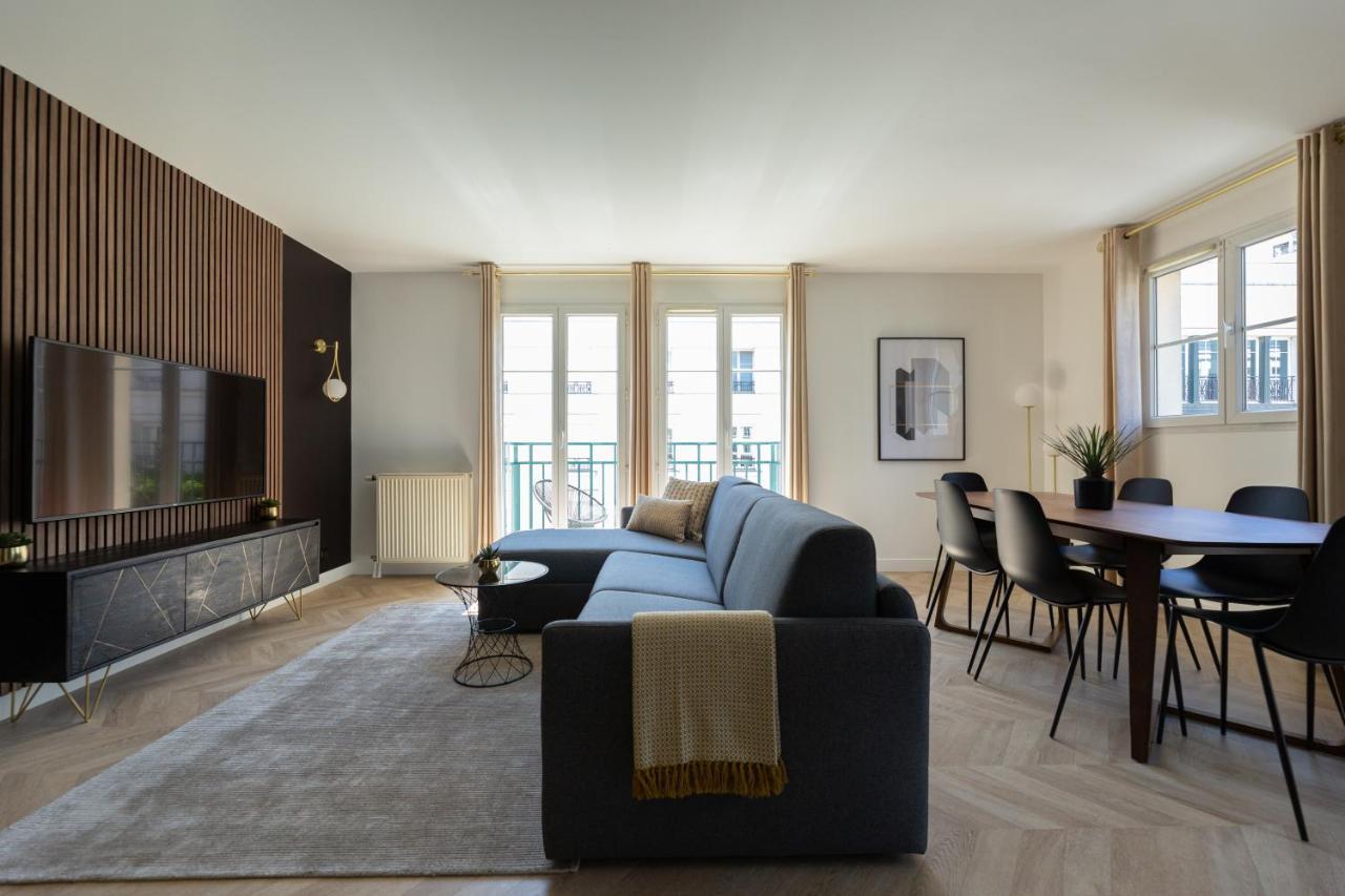 Suite Palatiale, Disneyland Paris, 6 Personnes 谢西 外观 照片